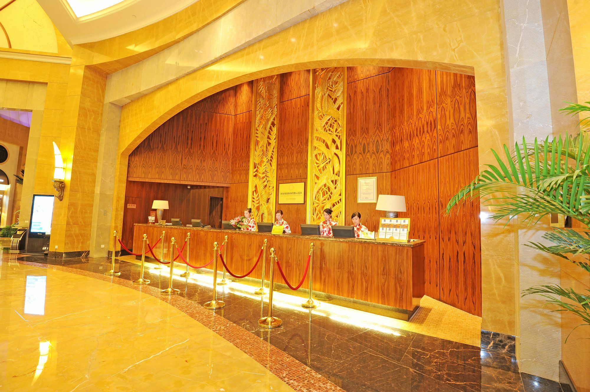 Ocean Spring Grand Metropark Hotel Ču-chaj Exteriér fotografie
